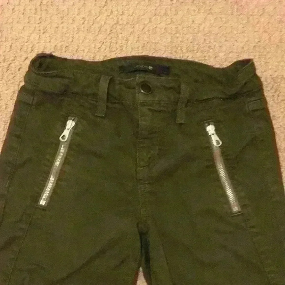 Joe’s Skinny Jeans - Picture 4 of 6